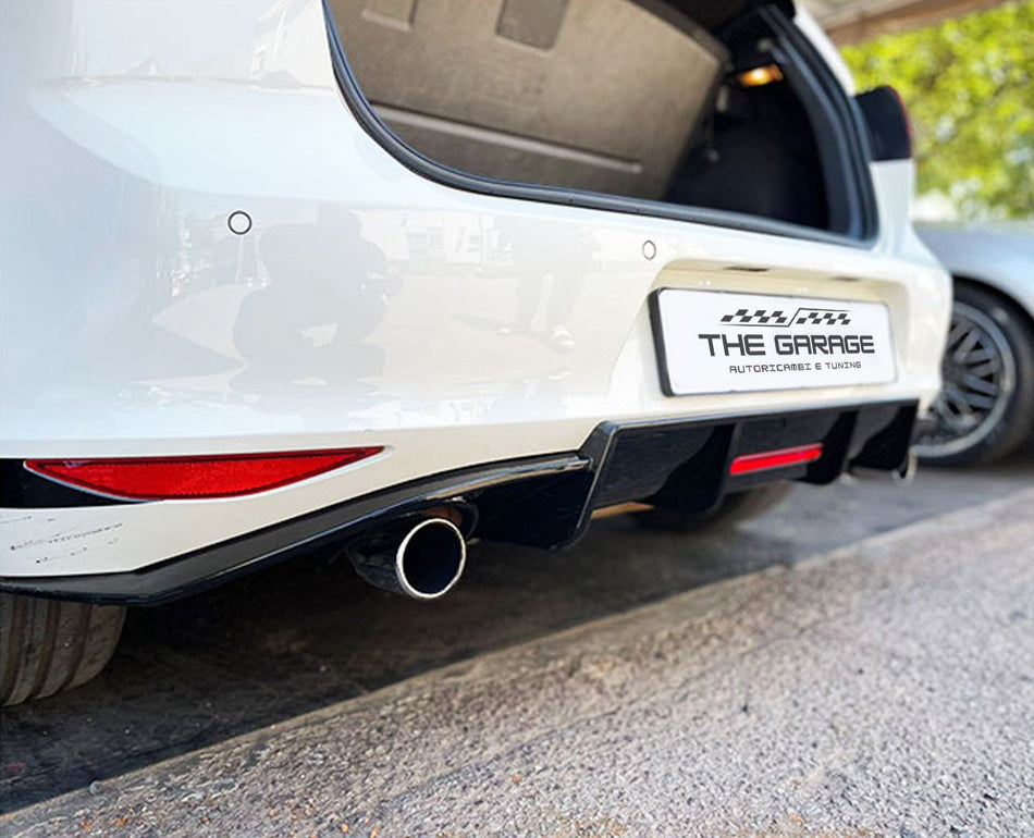 DIFFUSORE POSTERIORE con LED per VW GOLF 7.5 dal 2017  Nero Lucido
