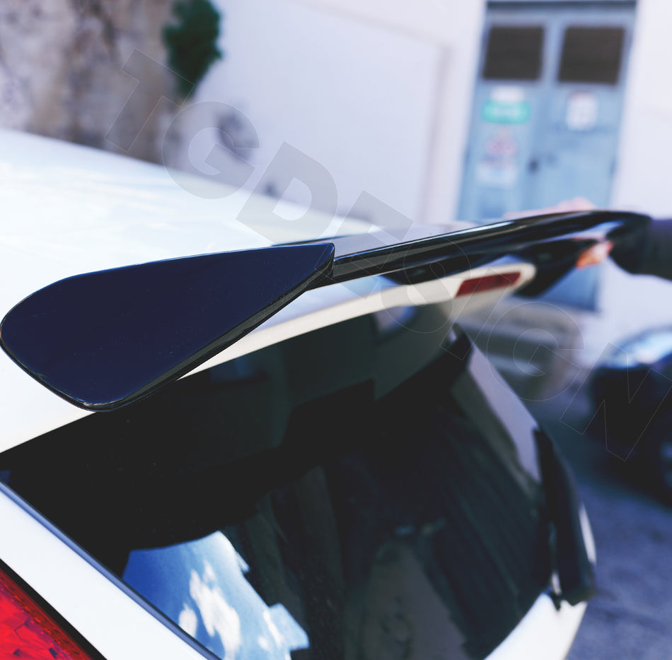 Spoiler Posteriore Tetto Ford Fiesta VI VII MK6 MK7 Nero Lucido / Vetroresina