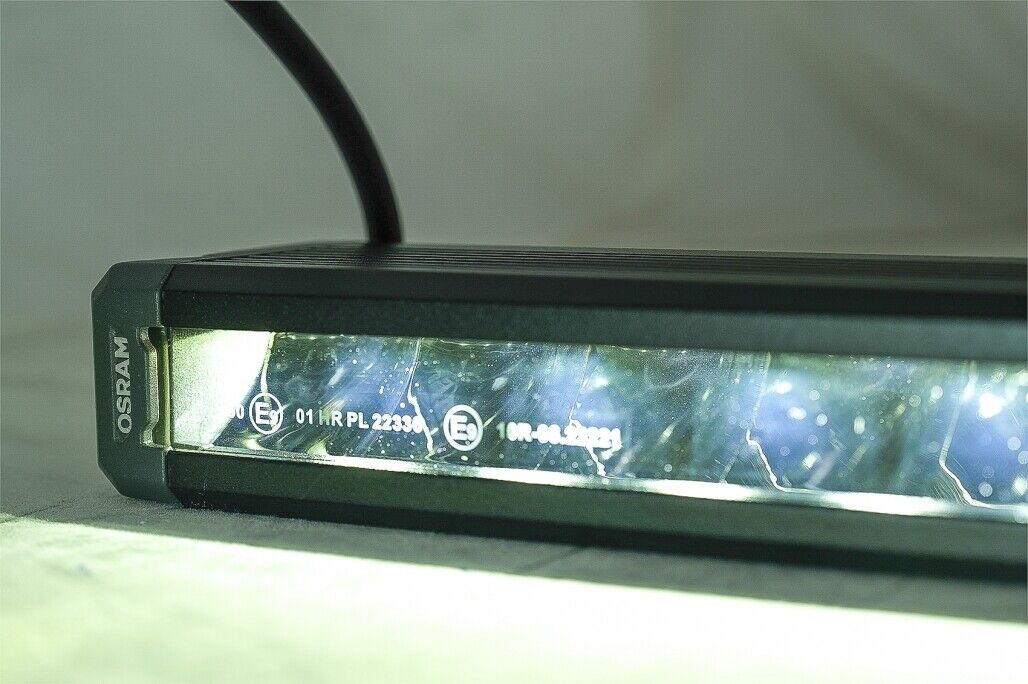 OSRAM LEDriving LIGHTBAR VX500-SP ECE R10 R112 un pezzo – vista 9