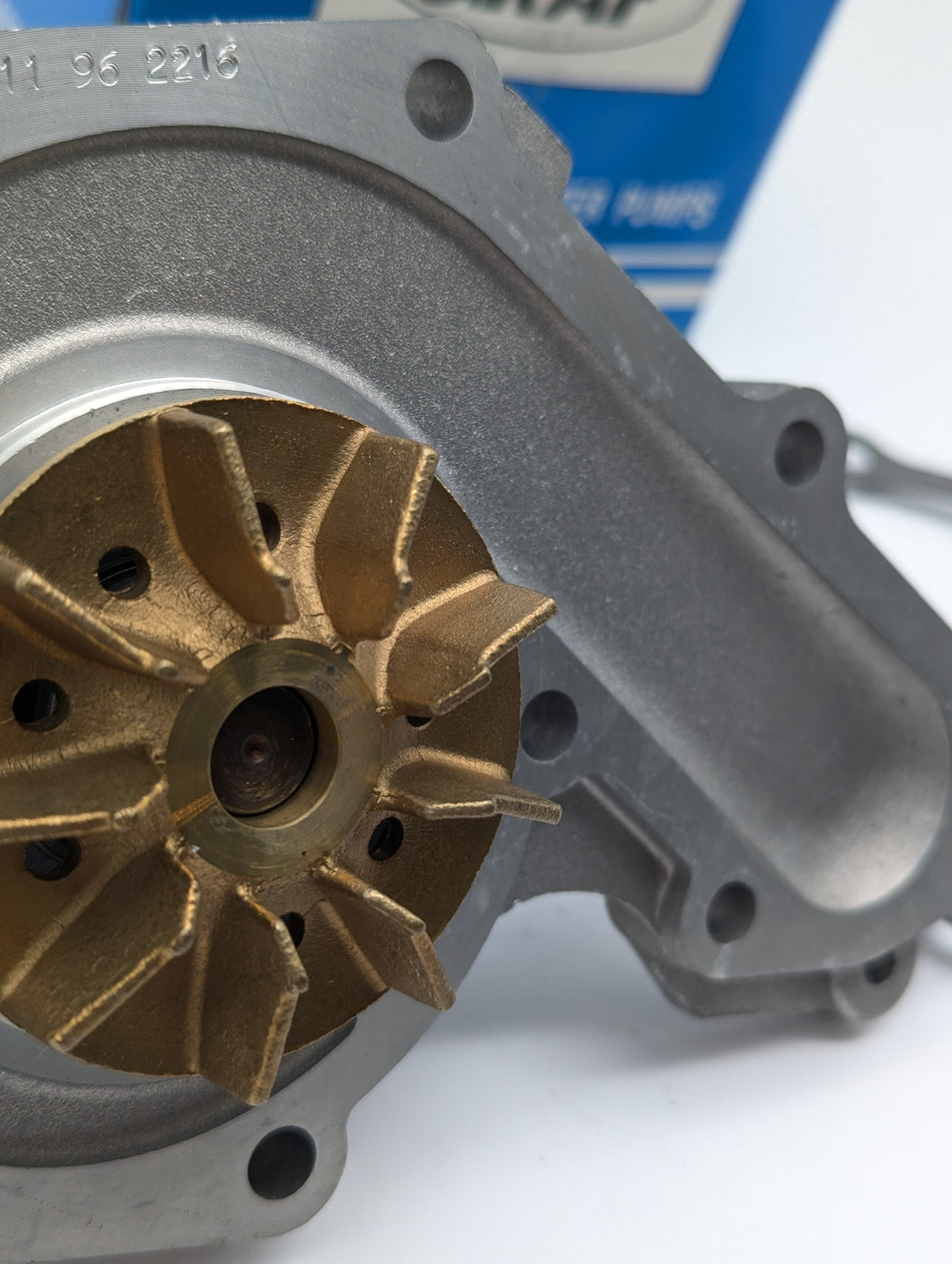 POMPA ACQUA GRAF per Per Renault 19 11 9 Clio Volvo 340-360 V40 S40 480 460 440