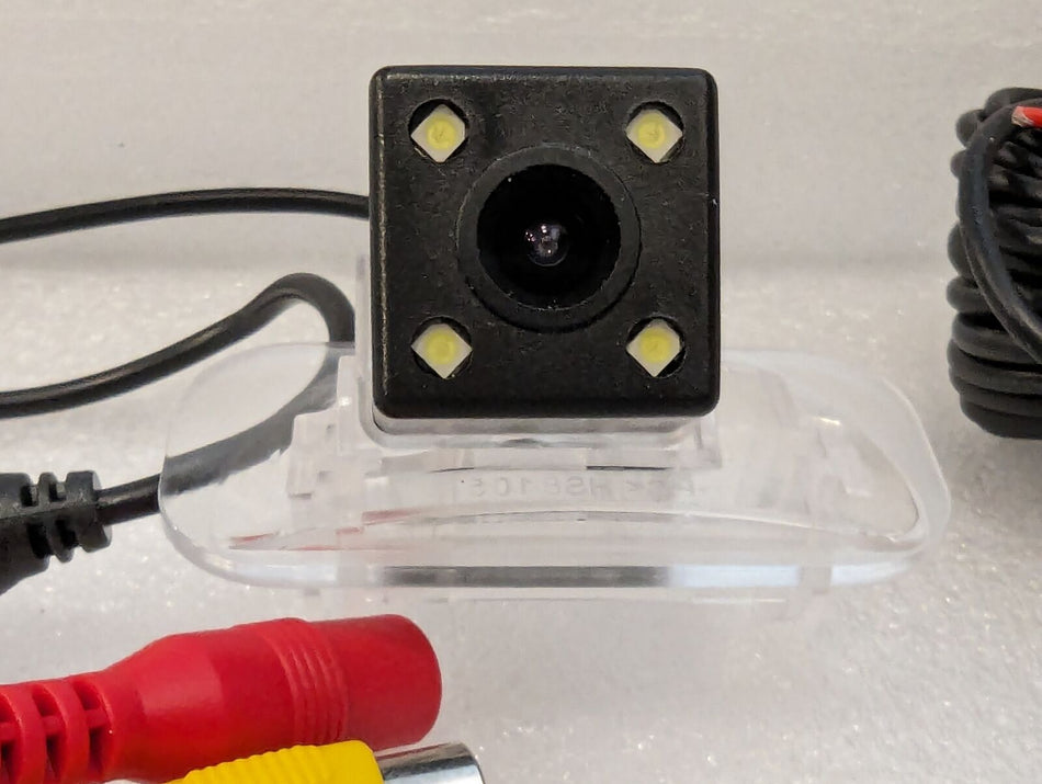 Retrocamera 180° CCD Visione Notturna+CAVO Mercede Classe A B C W168 W169 W245