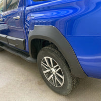 Parafanghi allargati compatibili con TOYOTA Hilux 2015-2020 con omologazione ABE