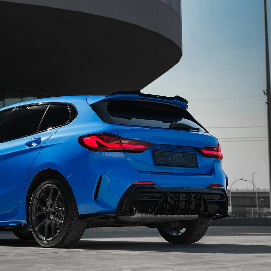 Splitter laterali posteriori compatibili con BMW Serie 1 F40 M-Pack / M135i 2019