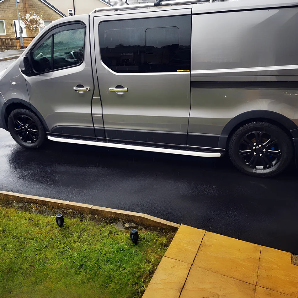 Copri passaruota compatibili con RENAULT Trafic X82 2014-2018 passo lungo con om