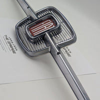 GRIGLIA STEMMA FREGIO Anteriore FIAT 600, 600E, 600D Mascherina Epoca Originale