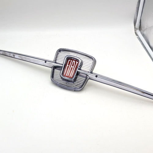 GRIGLIA STEMMA FREGIO Anteriore FIAT 600, 600E, 600D Mascherina Epoca Originale
