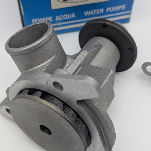 Pompa acqua GRAF PA370 per BMW serie 5 III 524 TD del 1988 al 1991 11512242176