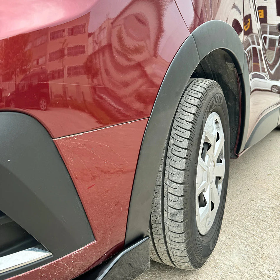 Rivestimenti passaruota compatibili con RENAULT Trafic 2022+