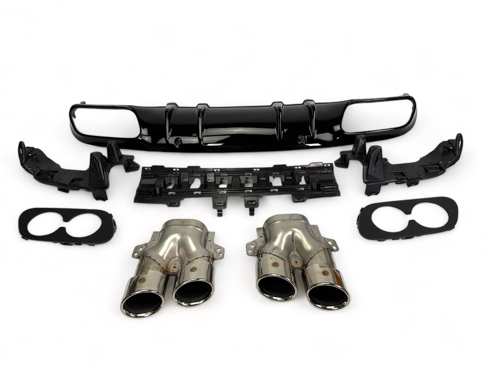 Diffusore Posteriore con Terminali Scarico Cromato per Mercedes C205 A205