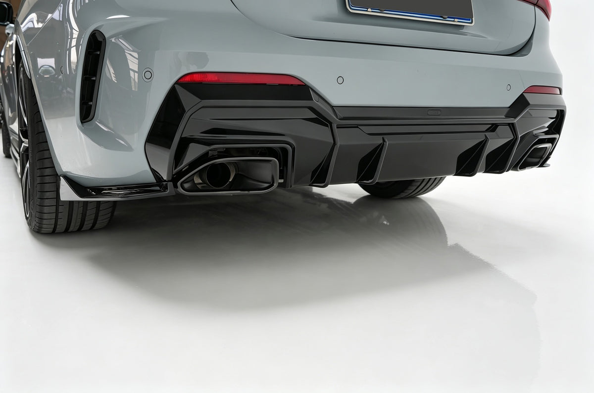 Diffusore Posteriore Nero Lucido Compatibile con BMW Serie 4 G22 (2020-2026)