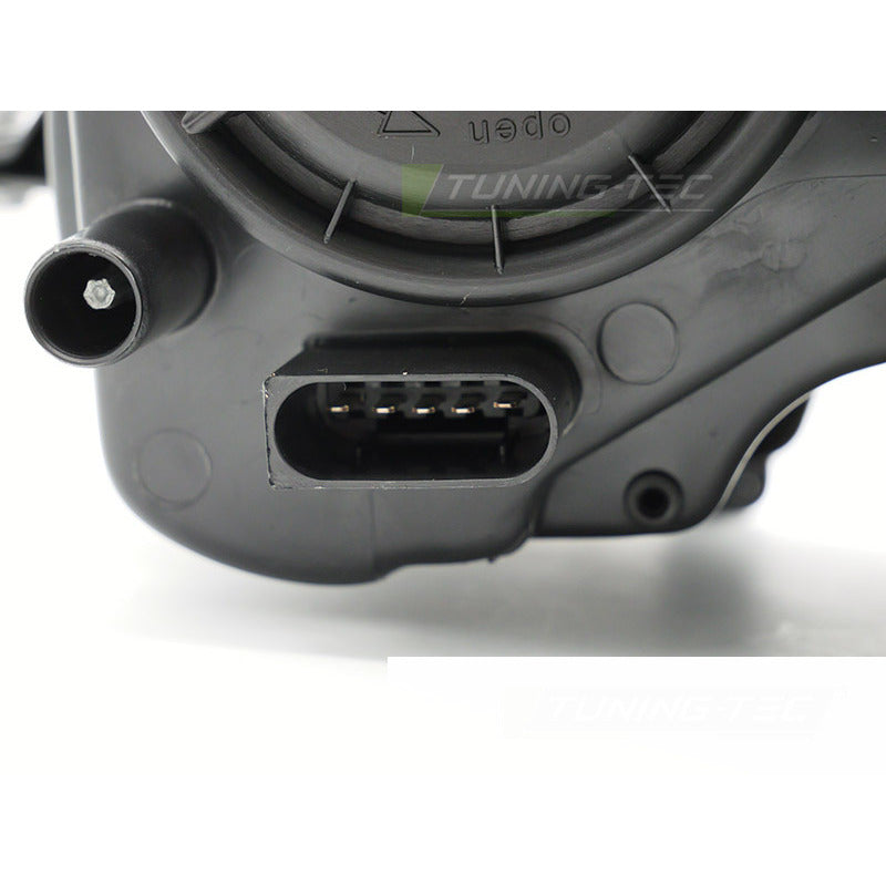 Fari Cromato Sinistro Laterale Tyc per Mercedes W211 (anni 2006-2009)