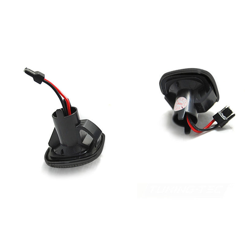 Laterale Direction Fumé LED Sequenziali per Audi A3, A4 e Škoda Fabia, Octavia