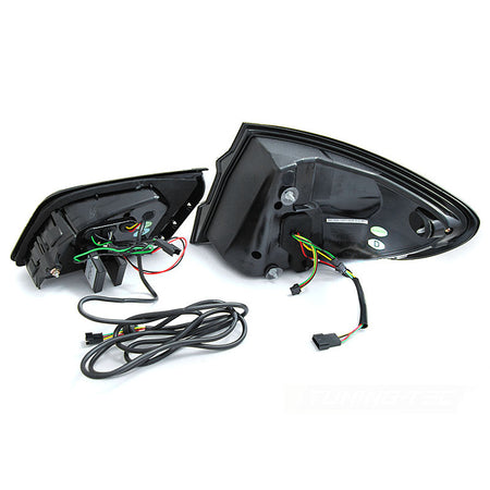 LED Bar Sequenziali Fanali Posteriori Rosso Fumé per BMW F10 (2010-2016)