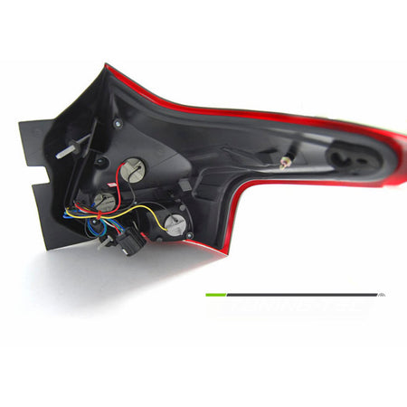 Ford Focus 3 11-10.14 Berlina 5 Porte Barra LED Rossa Bianca Accessorio Esterno