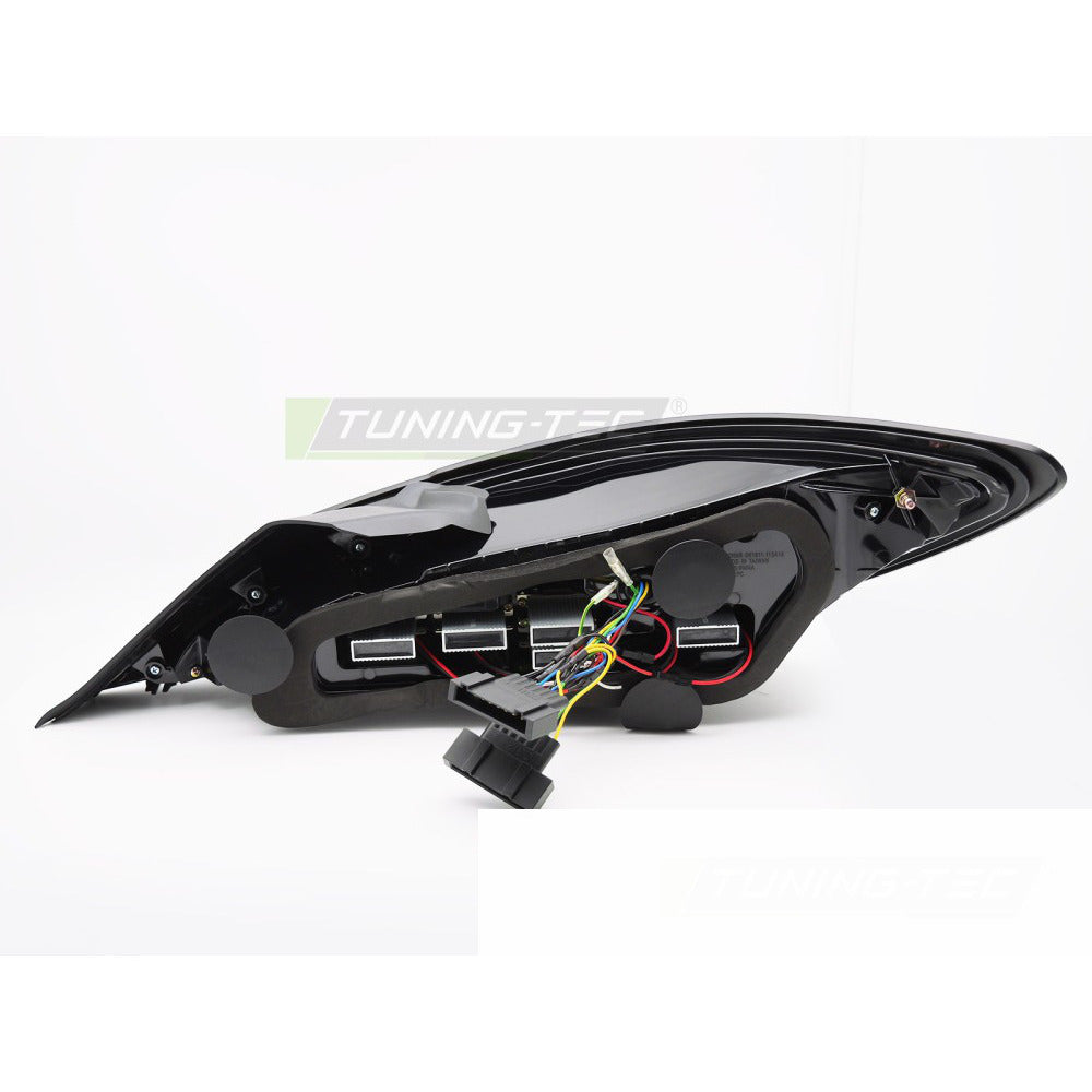 LED Fanali Posteriori Sequenziali Nero Rosso per Mercedes-Benz CLA C117 (13-16)