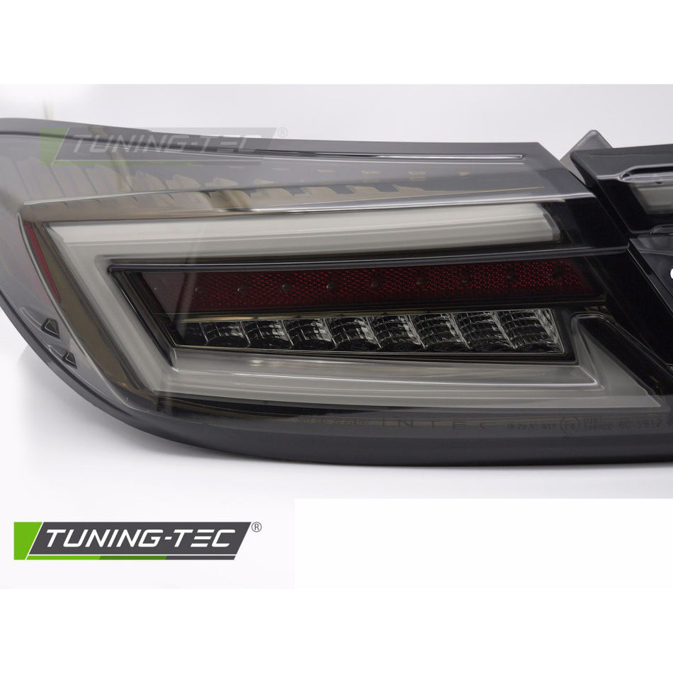 LED Bar Fanali Posteriori Gold Fumé Sequenziali per Toyota GR86 (2021