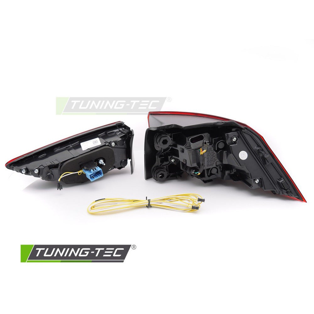 LED Fanali Posteriori Rosso LED Sequenziali per Volkswagen Golf VIII (2019-2024)
