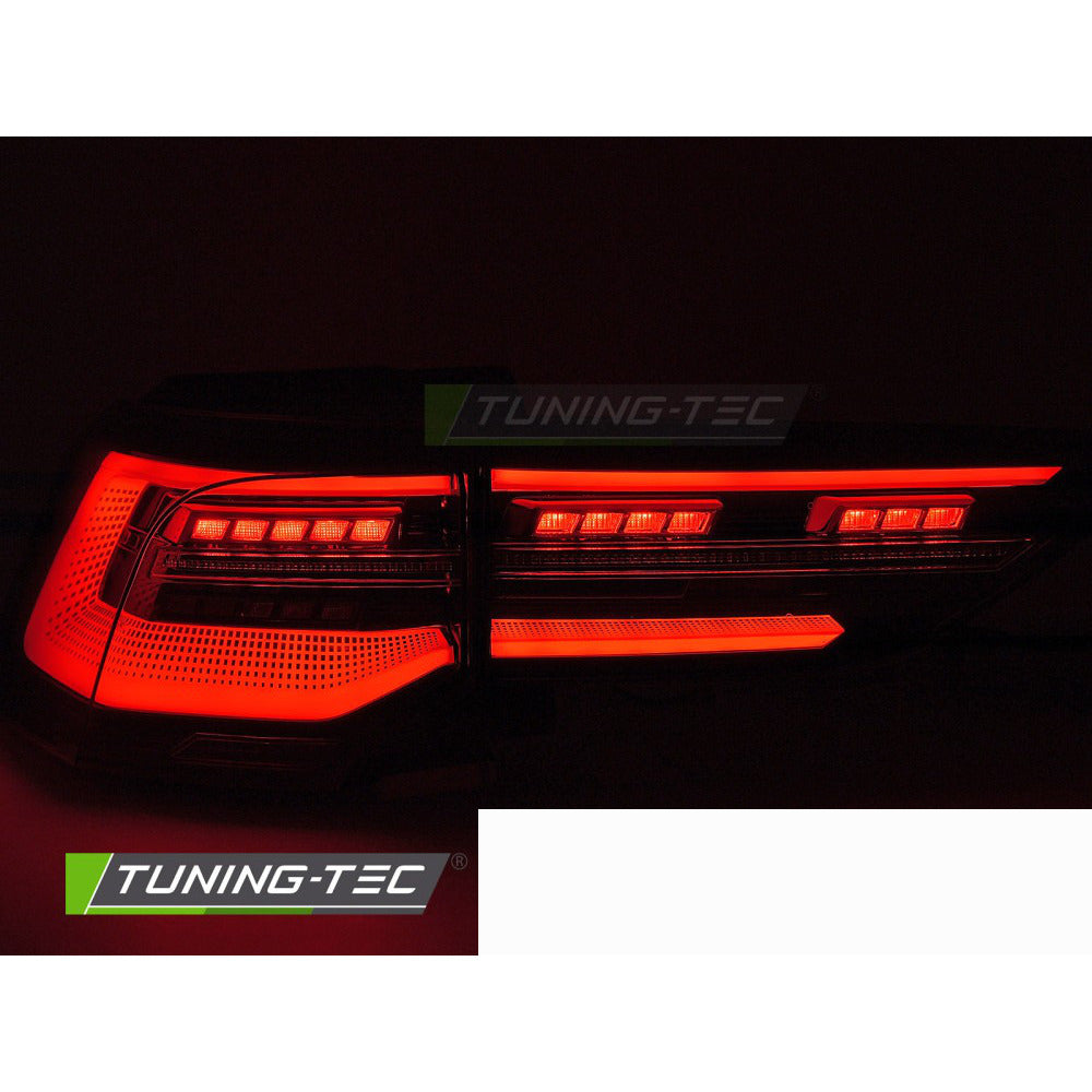 LED Fanali Posteriori Fumé LED Sequenziali per Volkswagen Golf VIII (2019-2024)