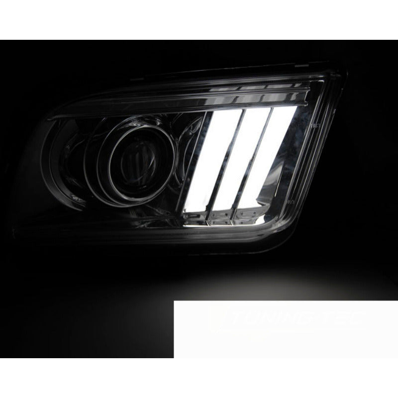 Ford Mustang 04-09 Tubo Luce Cromato per Ford Mustang (04-09)