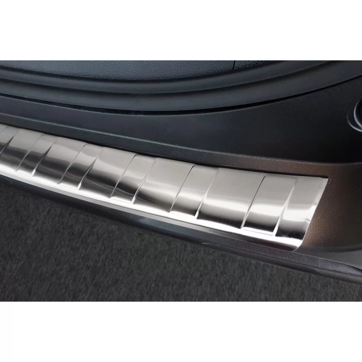 Protezione Paraurti Posteriore Cromata per Toyota RAV4 dal 2018