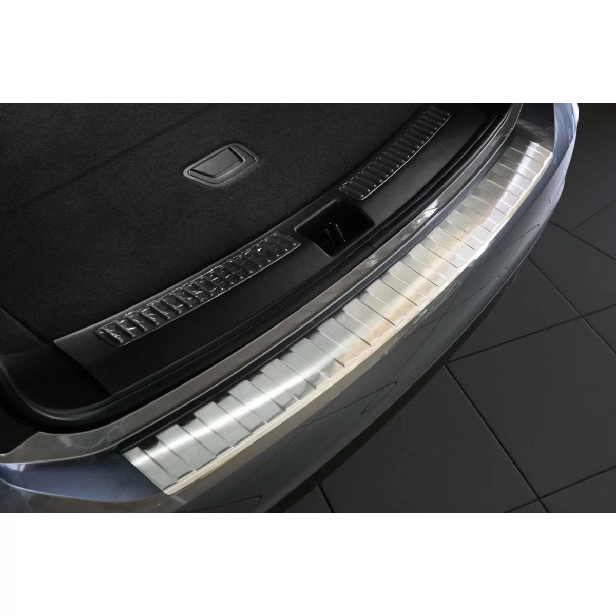 Paraurti Posteriore Protezione Cromata per Opel Insignia B Station 2017-2020