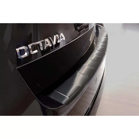 Paraurti Posteriore Protezione Nero Lucido per Skoda Octavia Combi dal 2019