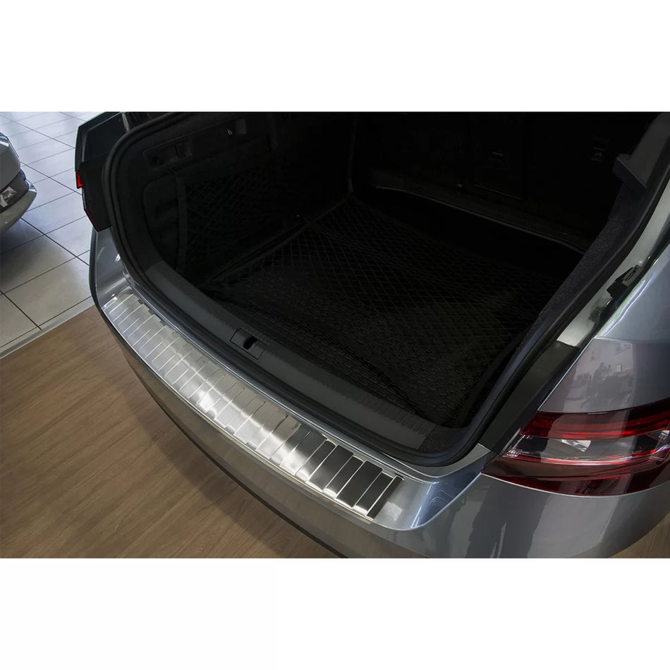 Paraurti Posteriore Protezione Cromata per Skoda Superb Liftback 2015-2019