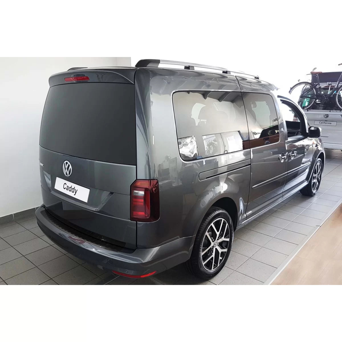 Paraurti Posteriore Protezione Nero Lucido per Volkswagen Caddy 2003-2020