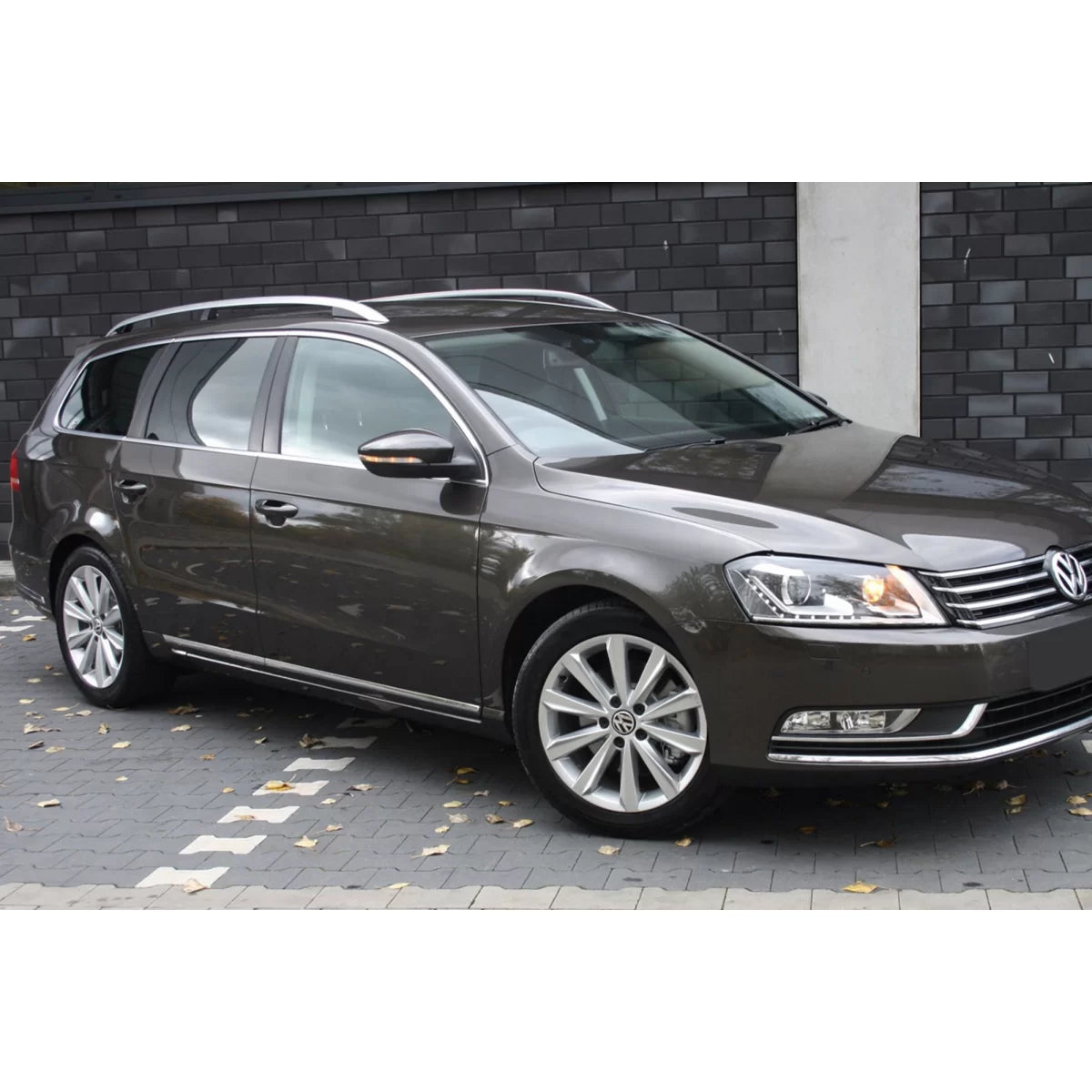 Paraurti Posteriore con Protezione Cromata per Volkswagen Passat B7 Sw 2011-2014