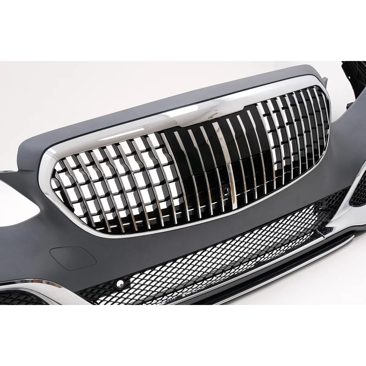 Body Kit Anteriore e Posteriore per Mercedes Classe E W212 Facelift 2013-2016