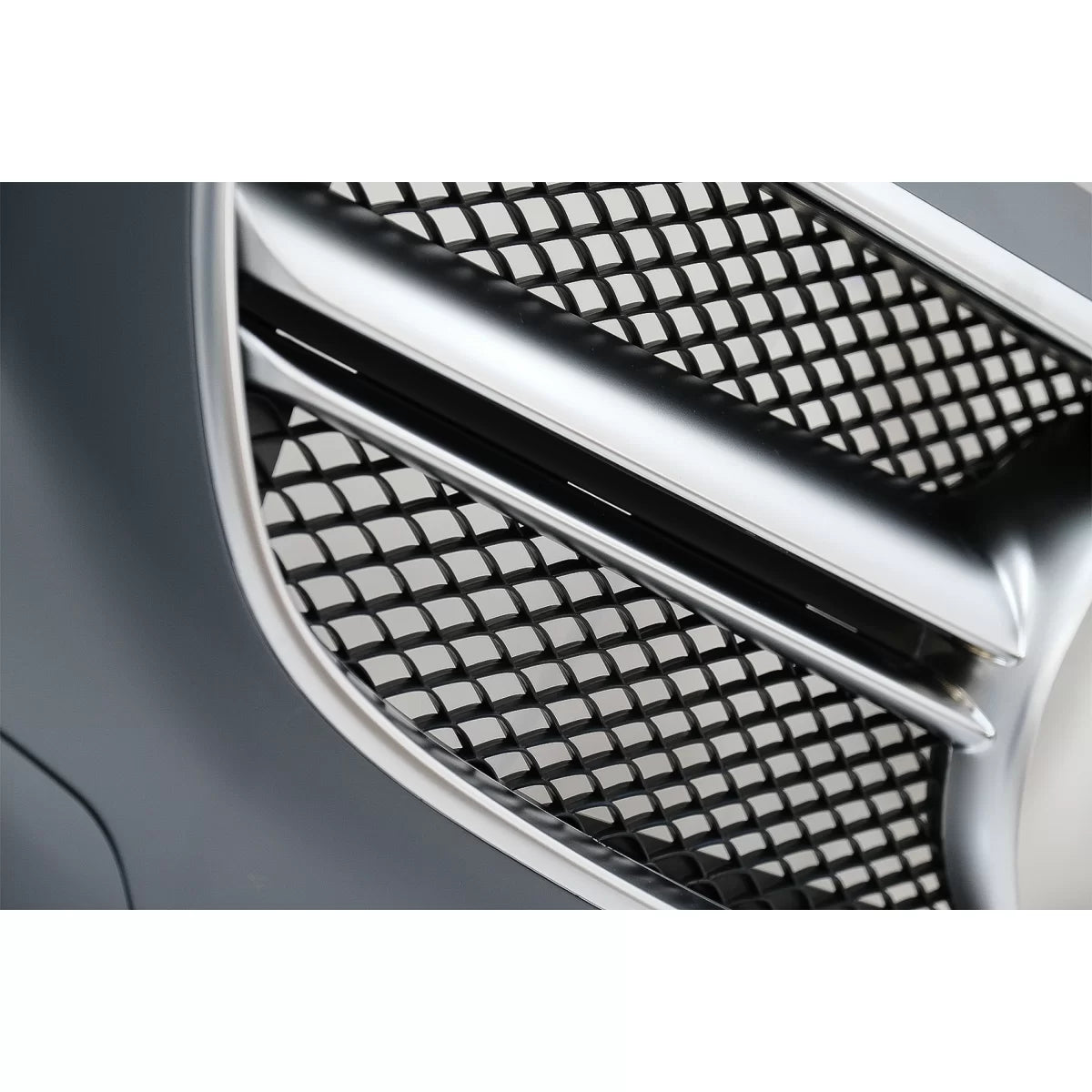 Body Kit Anteriore con Terminali Scarico per Mercedes W212 Classe E 2013-2016