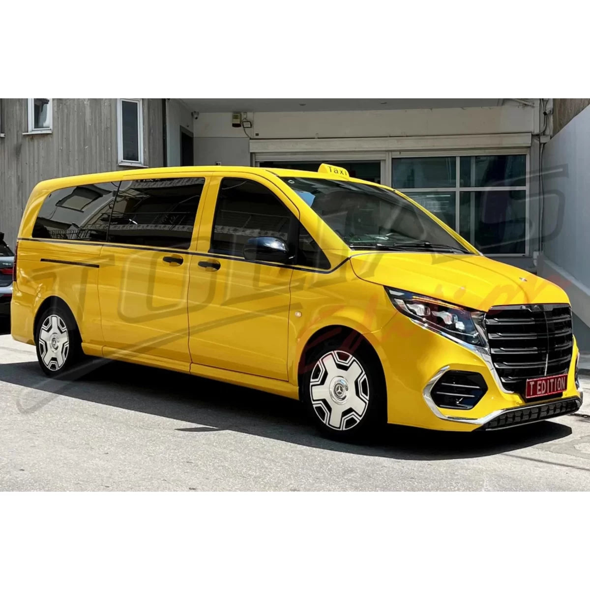 Body Kit Completo Paraurti Sportivi per Mercedes Classe V W447 Vito 2014