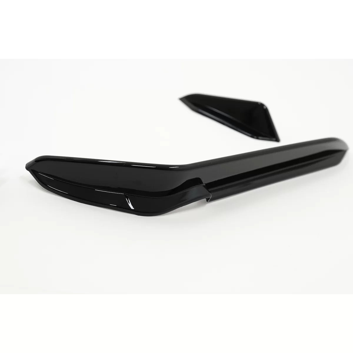 Alette Paraurti Anteriore Laterali Nero Lucido per VW Golf 7.5 R 2017-2020