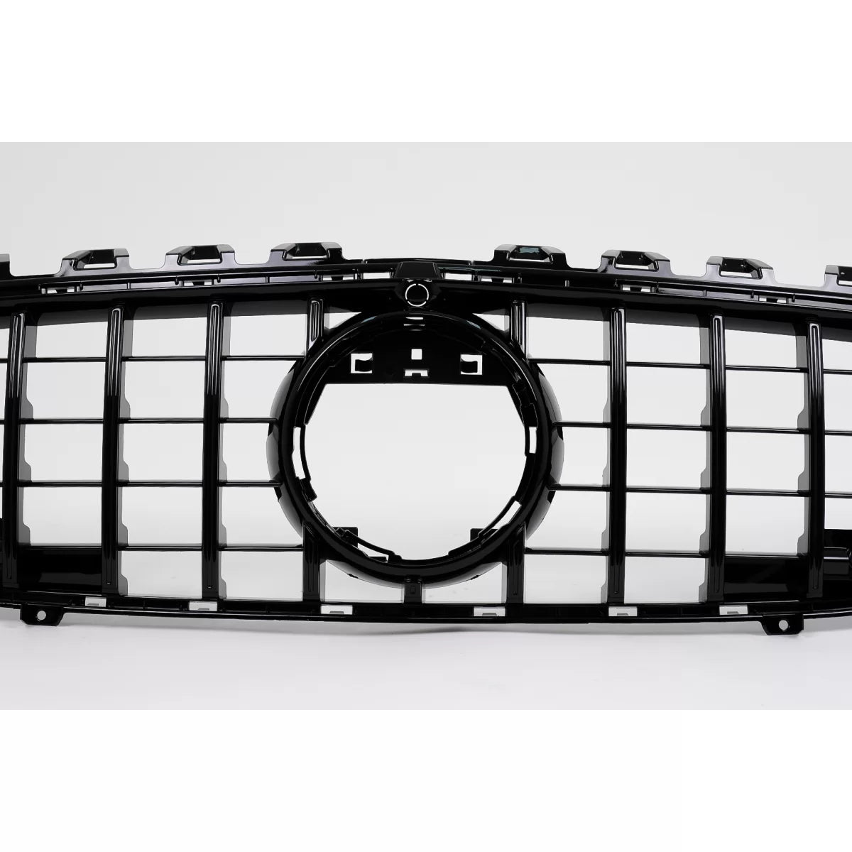 Griglia Anteriore Nero Lucido Righe Gt-r Panamericana per Mercedes CLA X118