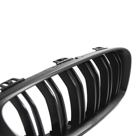 Griglia Anteriore Doppia Nera Opaca M4 Look 2 Pezzi per BMW 4 F32 F33 F36 13-16