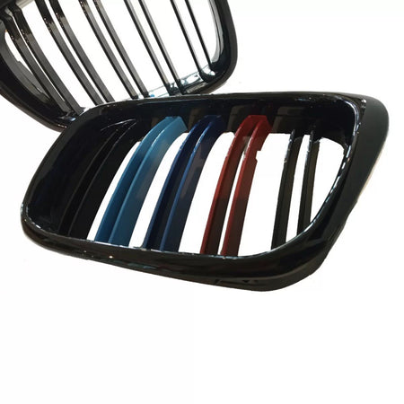 Griglia Anteriore Doppia Tri-colore Lucida per BMW 5 E39 96-03 M4 Look 2 Pz
