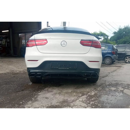Diffusore Posteriore con Punte Nere per Mercedes GLC Coupe C253 2016-2022
