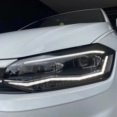 Fari Anteriori con DRL LED Tubo GTI Look Nero Argento Xenon con Motor Carrier