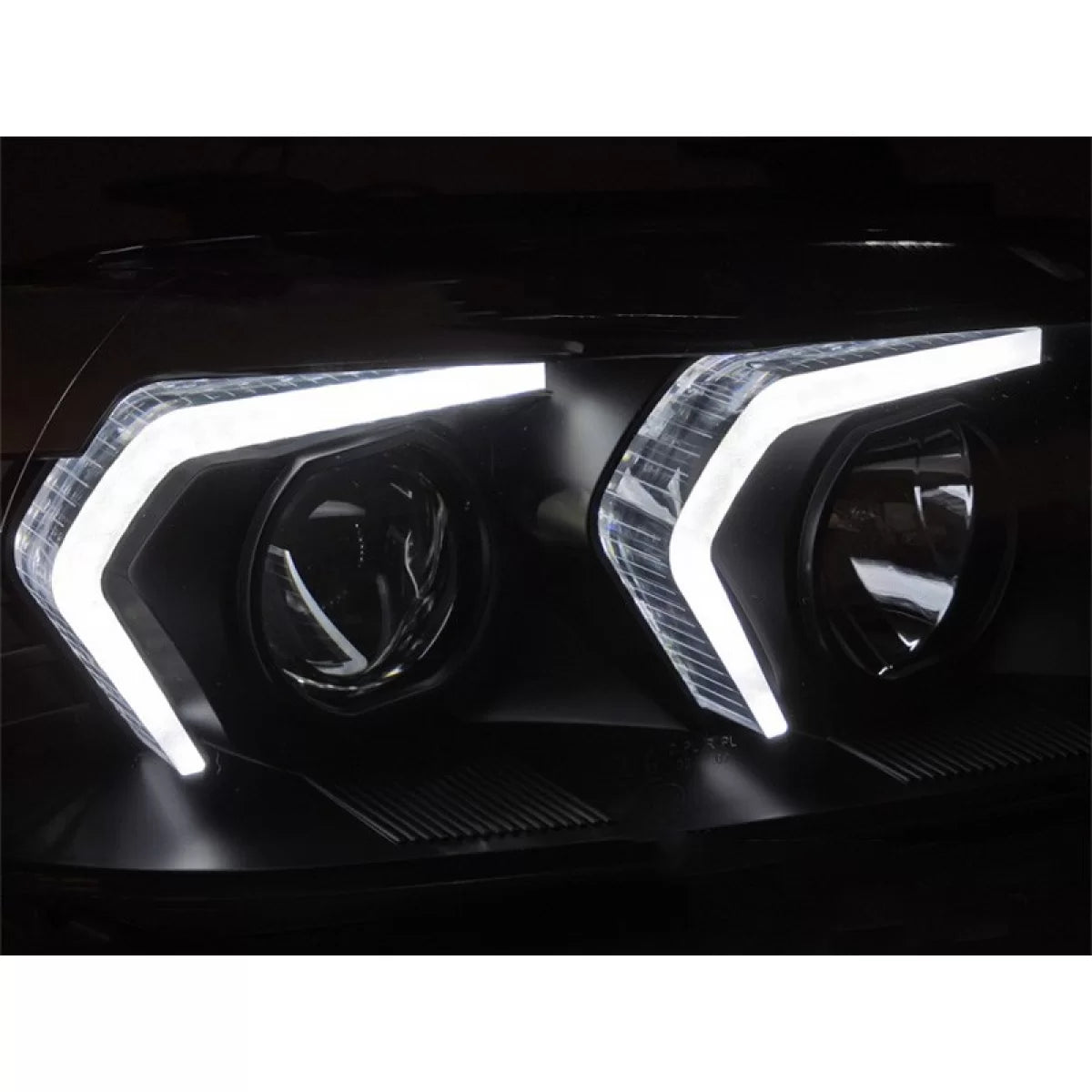 Fari Anteriori LED con Base Nera per BMW Serie 3 E90 2005-2008
