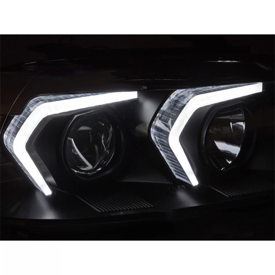 Fari Anteriori LED con Base Nera per BMW Serie 3 E90 2005-2008