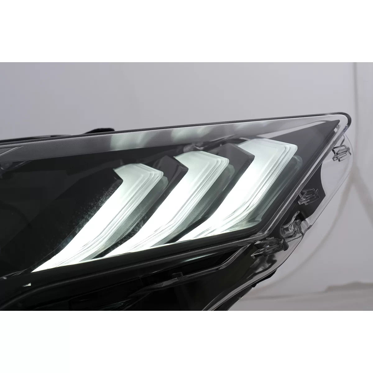 Fari LED Anteriori con Luci Diurne Rgb e Frecce Dinamiche per Ford Mustang Vi