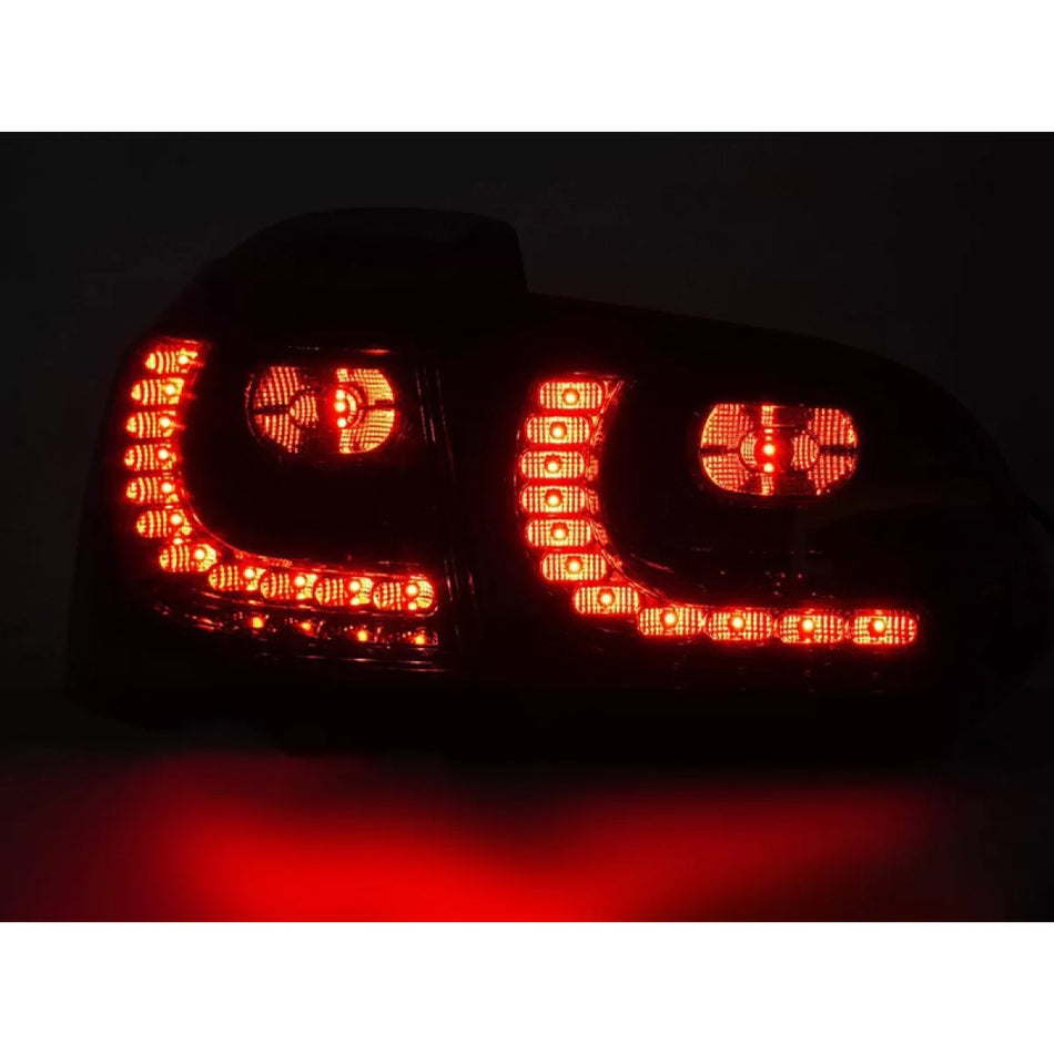 Fanali Posteriori LED Rossi Fumé Sinistro e Destro per Volkswagen Golf Vi