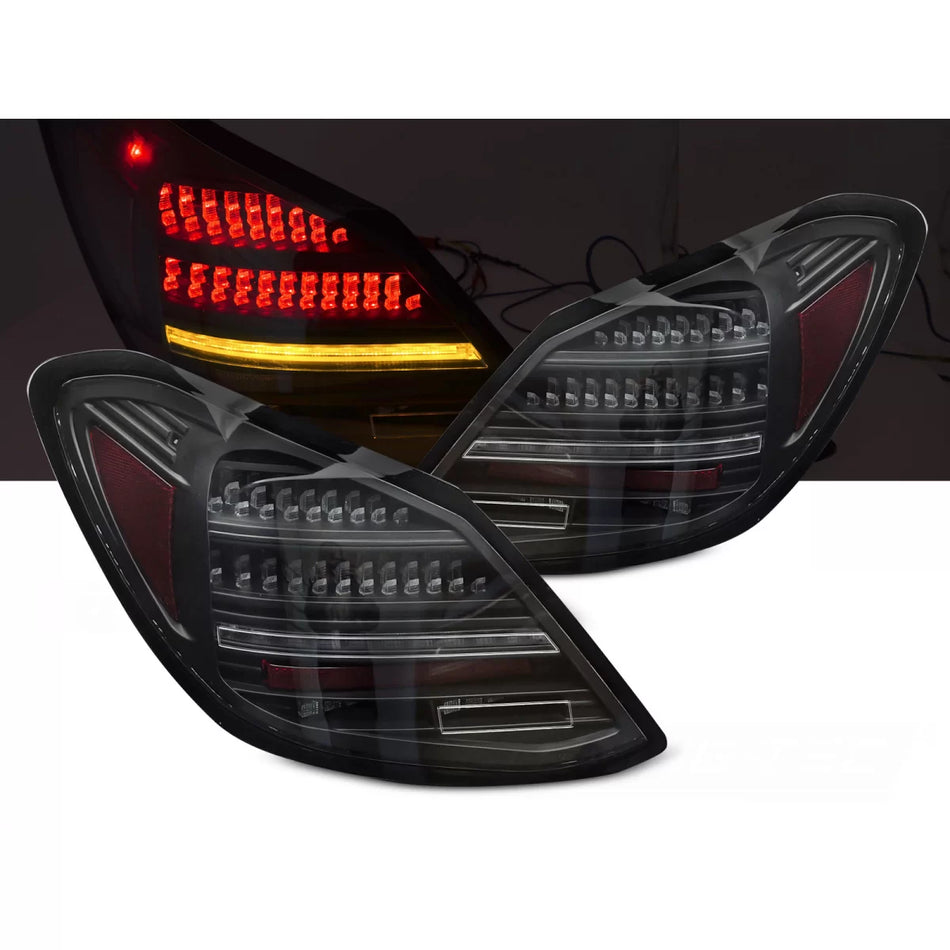Fanali Posteriori LED Neri Sequenziali per Mercedes Classe C W205 14-21