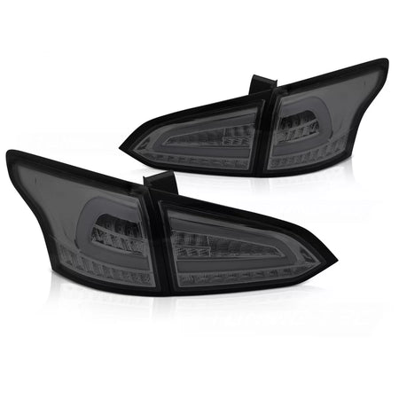 Fanali Posteriori LED Fumé Sequenziali per Ford Focus MK3 Sw 11-18
