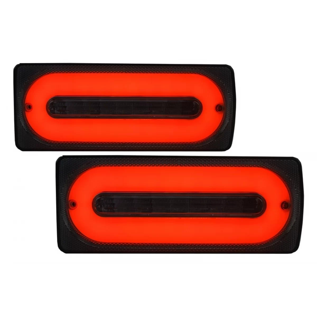 Fanali Posteriori LED Barra Luminosa Fumé con Modanature Porte Neri