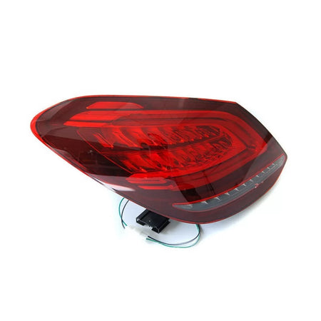 Fanali Posteriori LED con Frecce Dinamiche Rosso Bianco per Mercedes Classe C