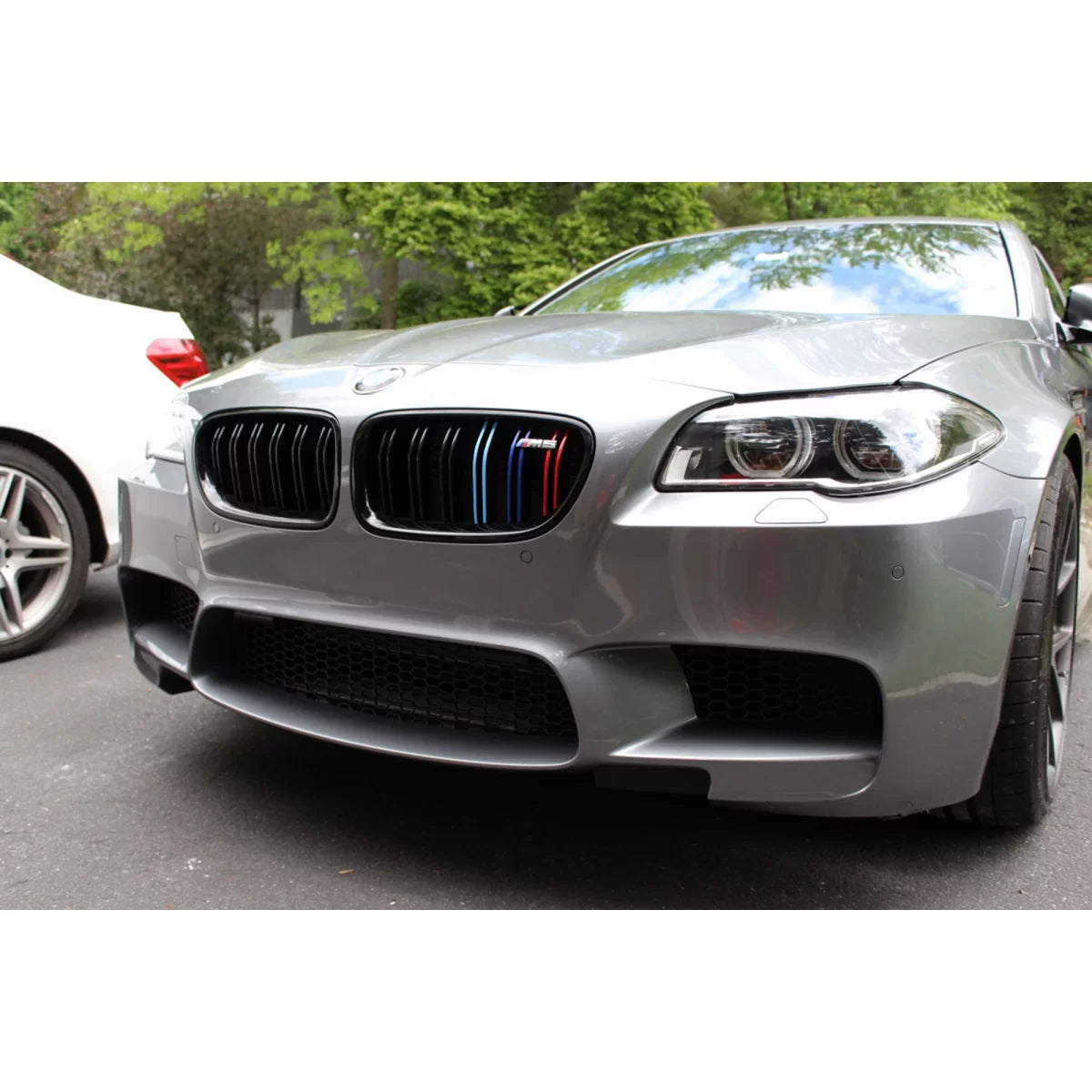 Griglia Doppia Nervata Nera con Logo M per BMW Serie 5 F10 2010-2017
