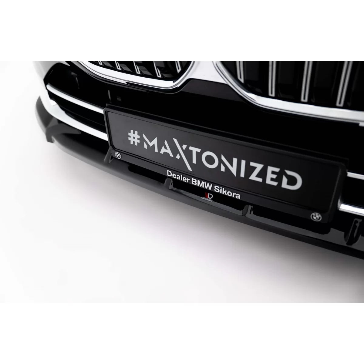 Spoiler Anteriore Versione 1 Nero Lucido per BMW Serie 7 G70 dal 2022