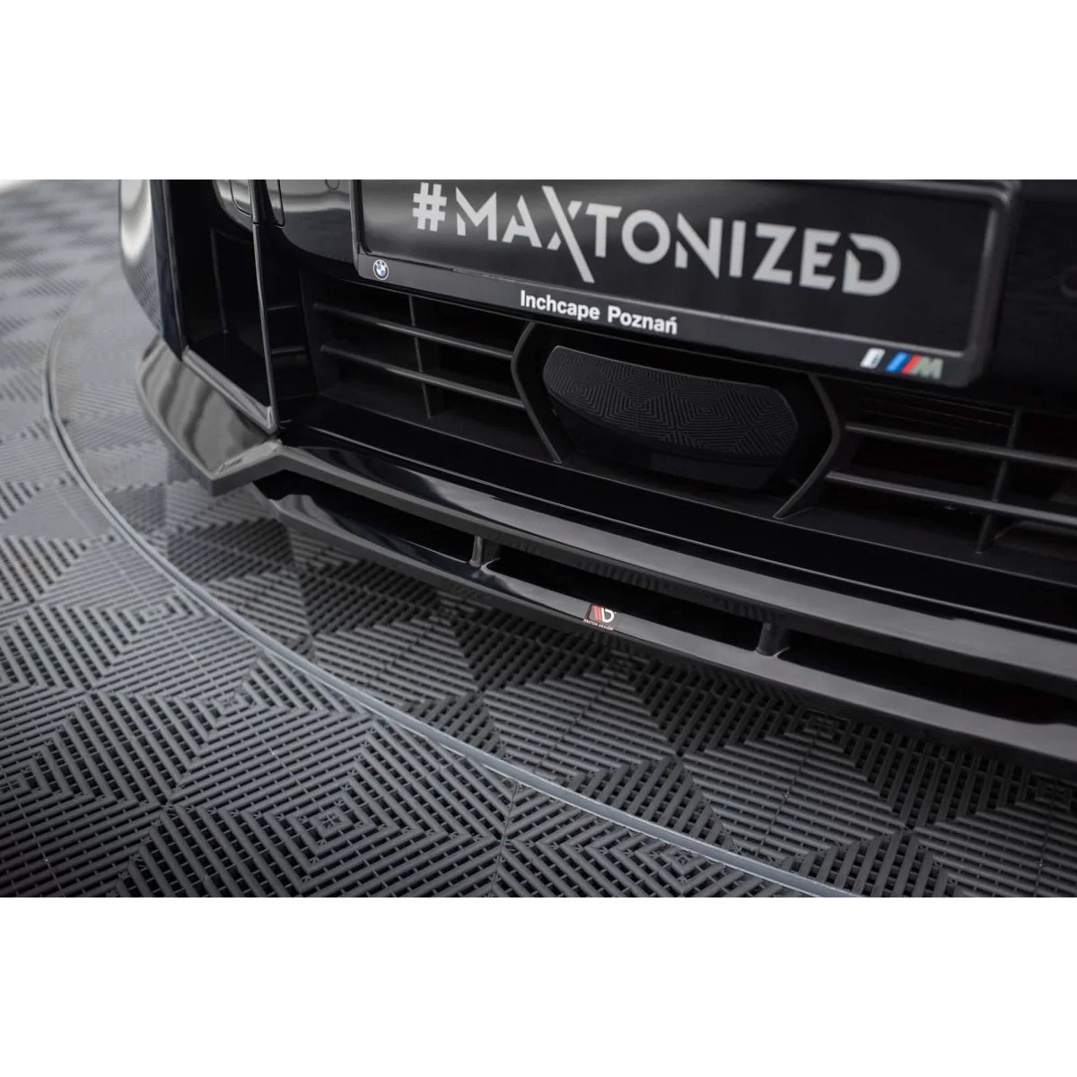 Spoiler Anteriore Versione 1 Nero Lucido per BMW Xm G09 dal 2022