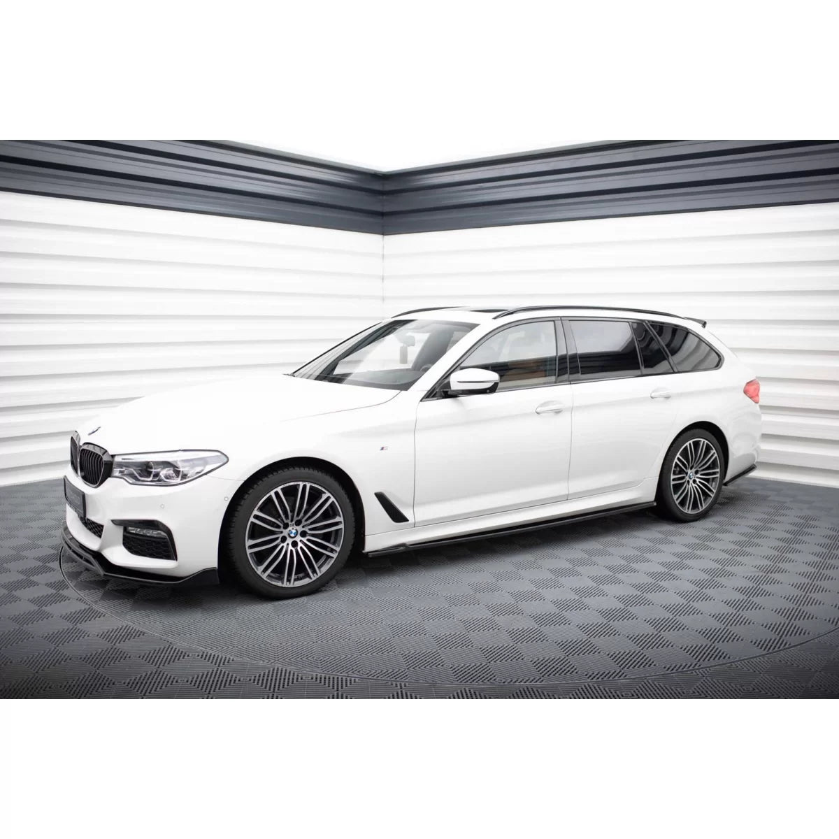 Add-on Versione 2 Nero Lucido per BMW Serie 5 G30 2017-2023